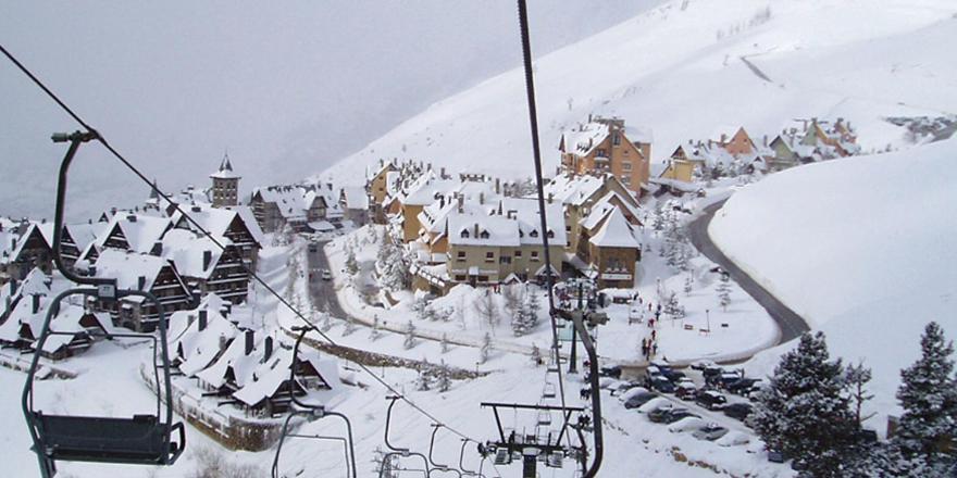 Hotel Chalet Bassibe Baqueira Beret Extérieur photo